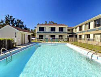 Howard Johnson Inn Pensacola Fl エクステリア 写真